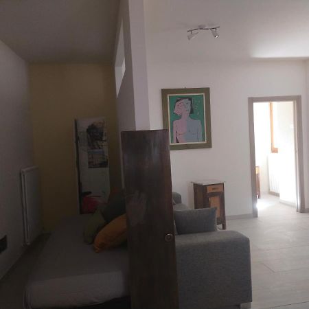 Hotel La Tana Dell'Artista Arco Zewnętrze zdjęcie