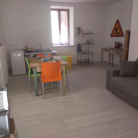 Hotel La Tana Dell'Artista Arco Zewnętrze zdjęcie