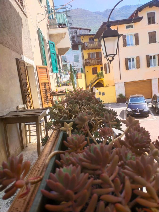Hotel La Tana Dell'Artista Arco Zewnętrze zdjęcie